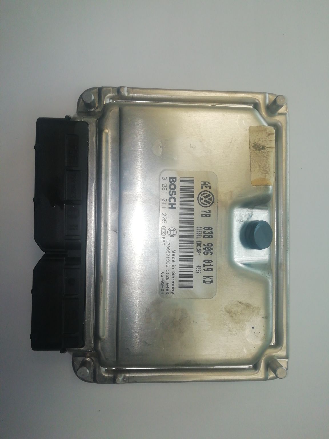 VOLKSWAGEN Passat B5 (1996-2005) Engine Control Unit ECU 038906019KD,0281011205 25990561