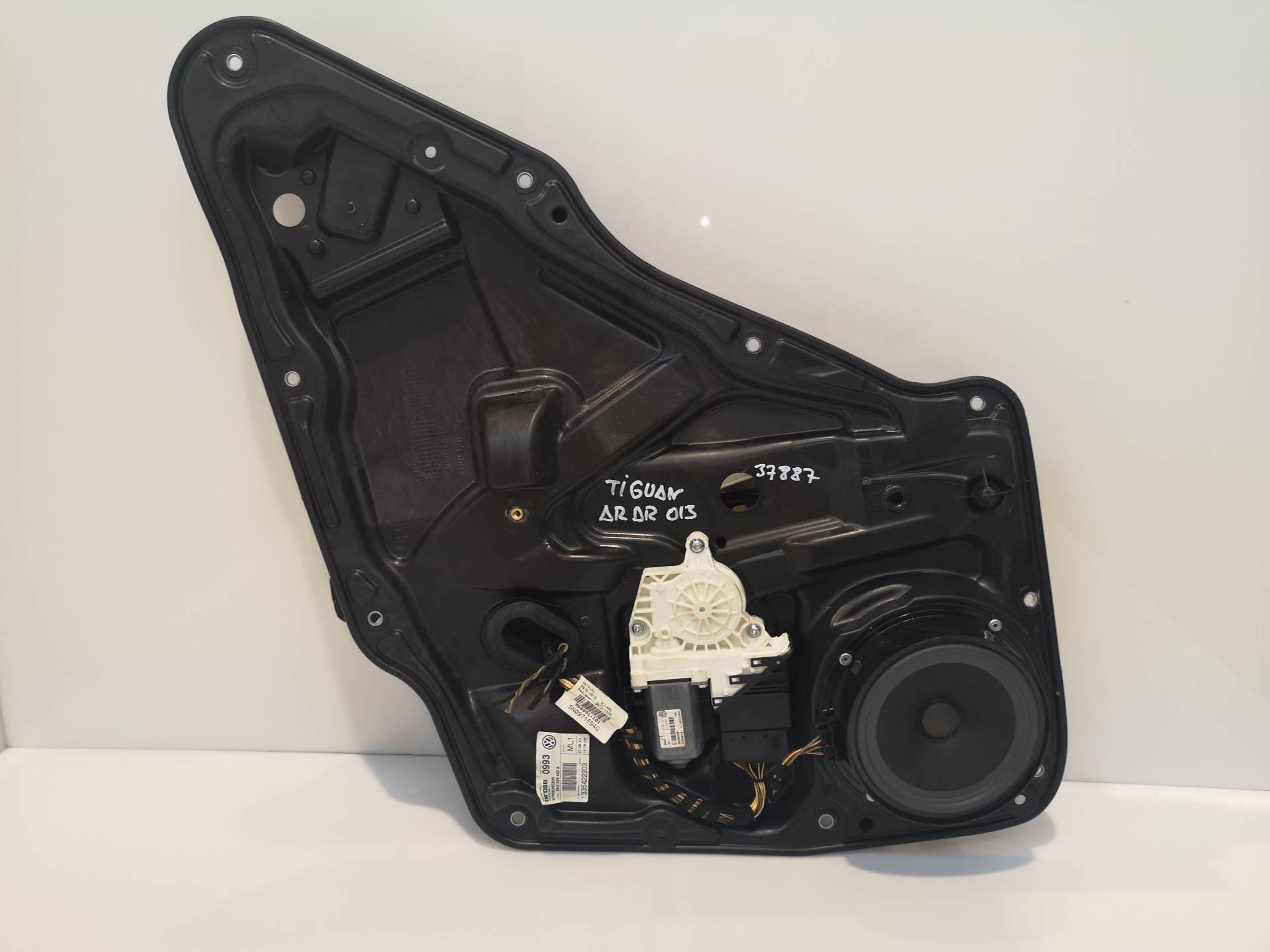 VOLKSWAGEN Tiguan 1 generation (2007-2017) Bageste højre dør vinduesregulator 5N0839462A,5N0839730R 26003968