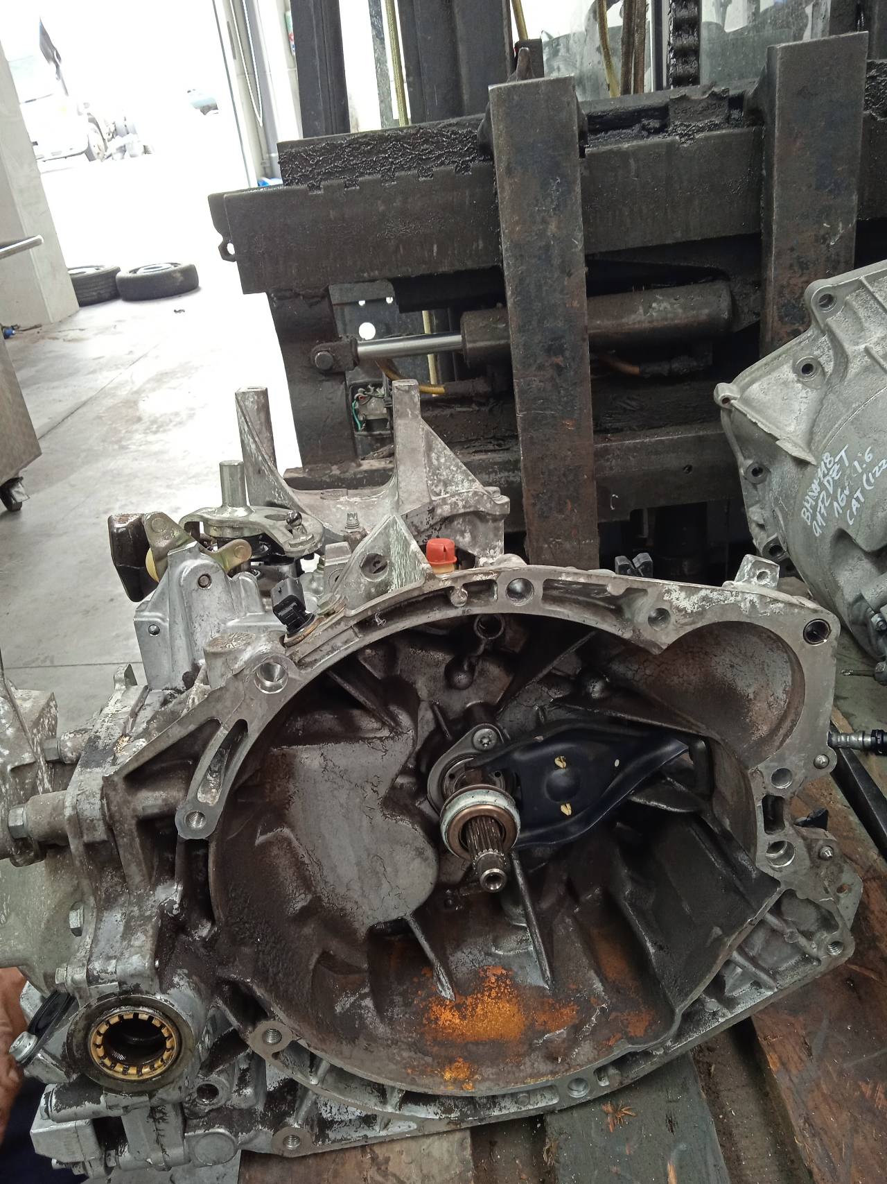 PEUGEOT 407 1 generation (2004-2010) Gearbox 20MB18 25995294