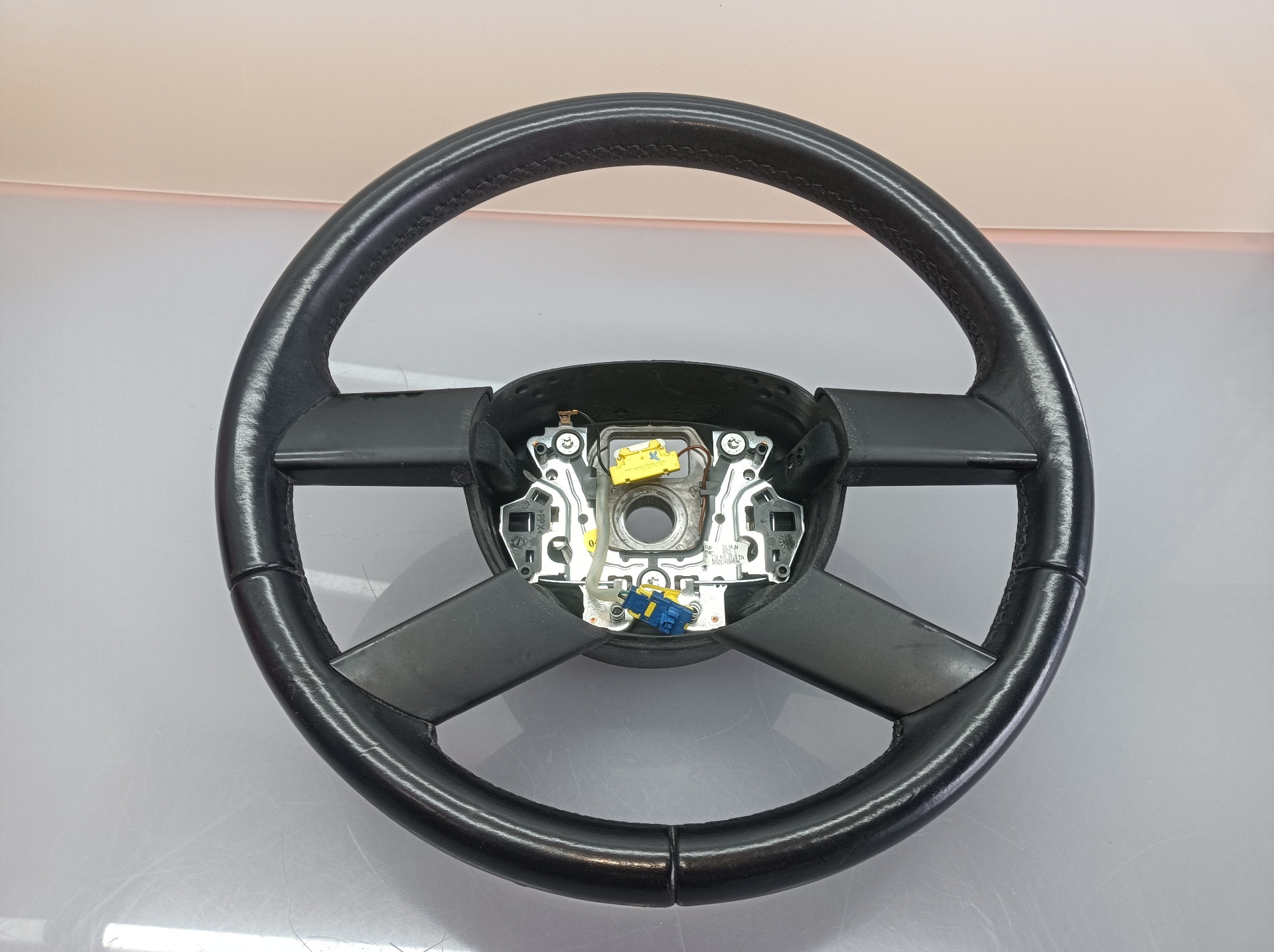 VOLKSWAGEN Touran 1 generation (2003-2015) Steering Wheel 24604884