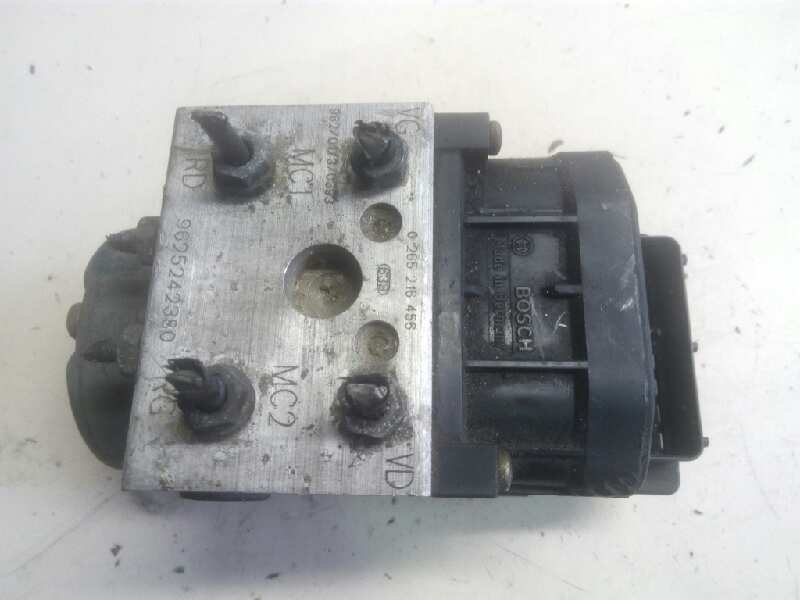 PEUGEOT 306 1 generation (1993-2002) ABS pump 9625242380 25599243