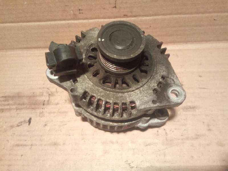 NISSAN X-Trail T30 (2001-2007) Alternator 23100AU400 25602683