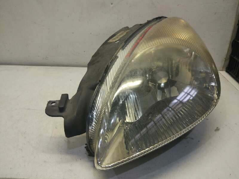 CITROËN 3 generation (2000-2013) Phare avant gauche 25600917