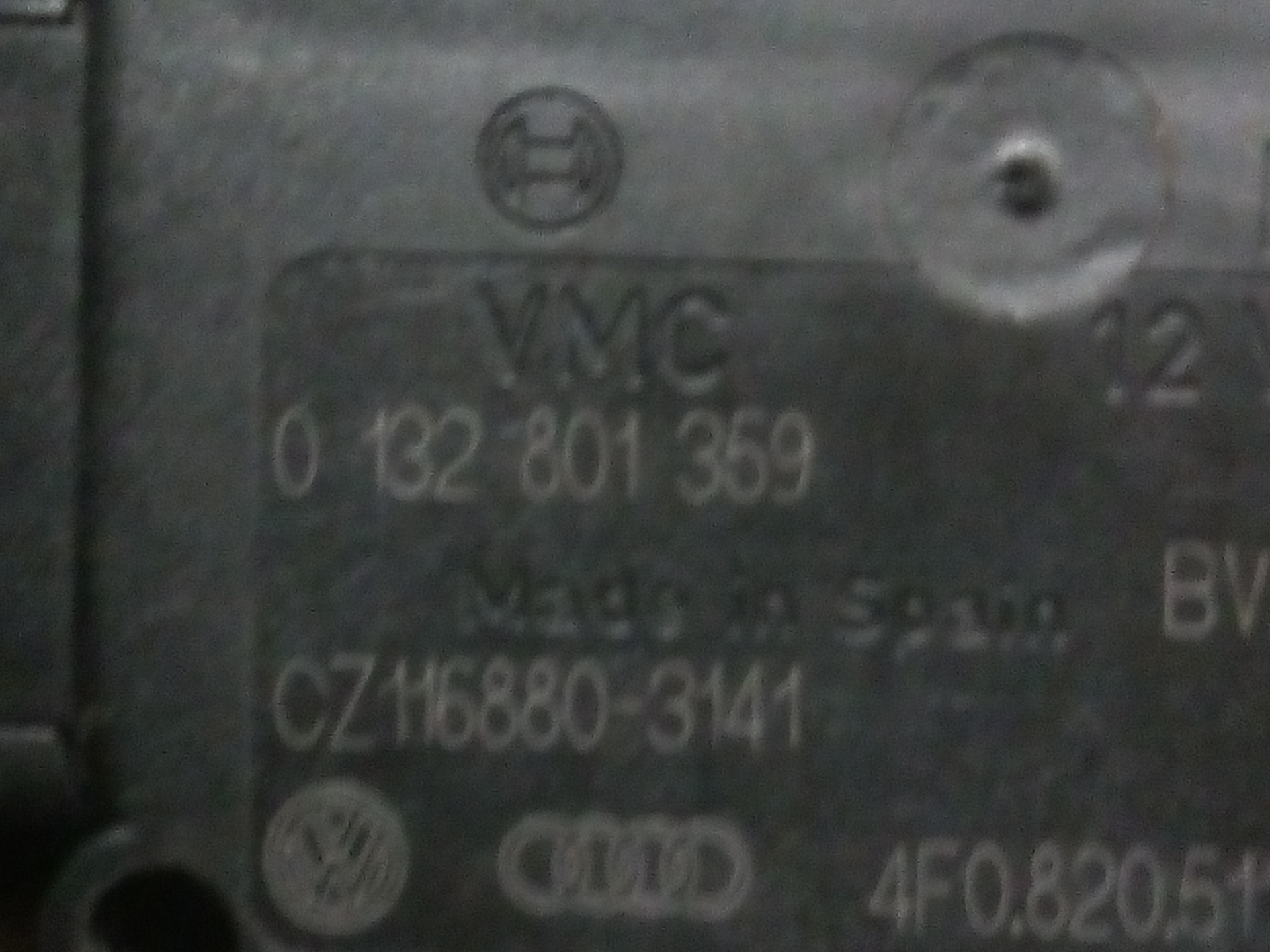 AUDI A6 C6/4F (2004-2011) Нагревательный вентиляторный моторчик салона 0132801359 25602998