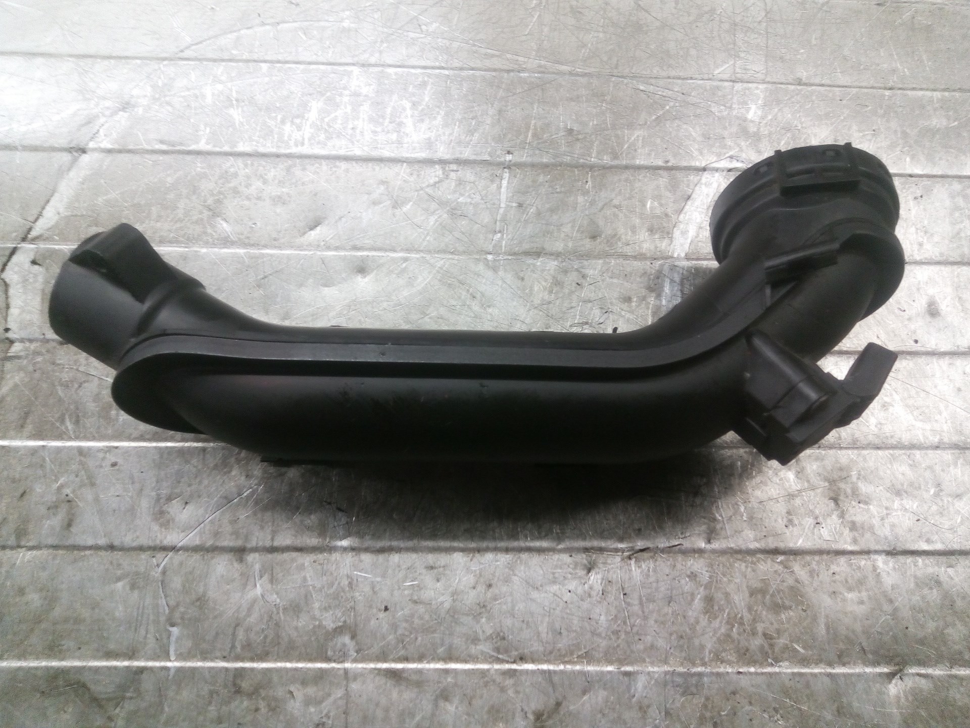 AUDI A1 8X (2010-2020) Alte tuburi 03F145673F 25614949