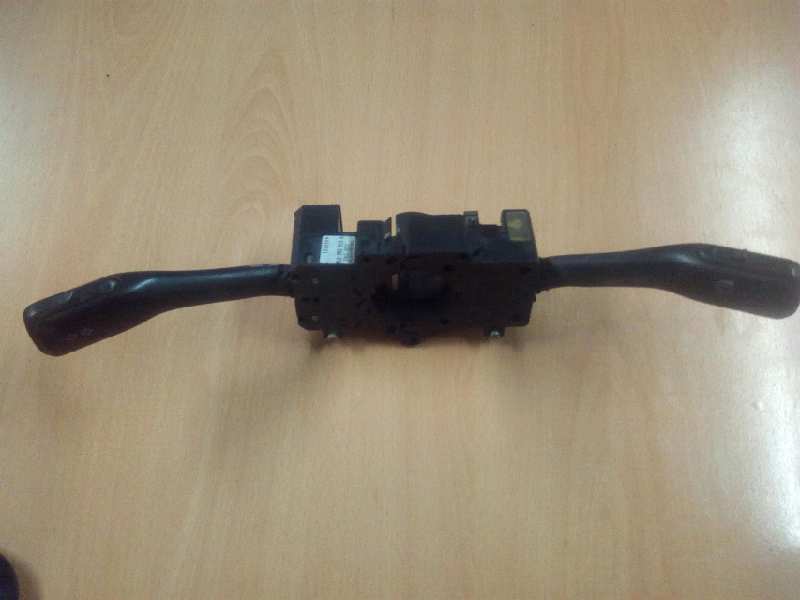 SUBARU Trezia 1 generation (2010-2016) Vri bryterknappen 8L0953513G 25601696