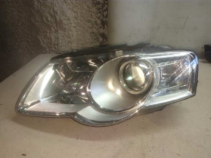 VOLKSWAGEN Passat B6 (2005-2010) Front Left Headlight 25598947