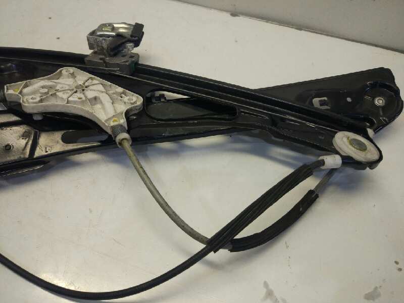 MERCEDES-BENZ E-Class W211/S211 (2002-2009) Front Left Door Window Regulator A2117200146 25600704