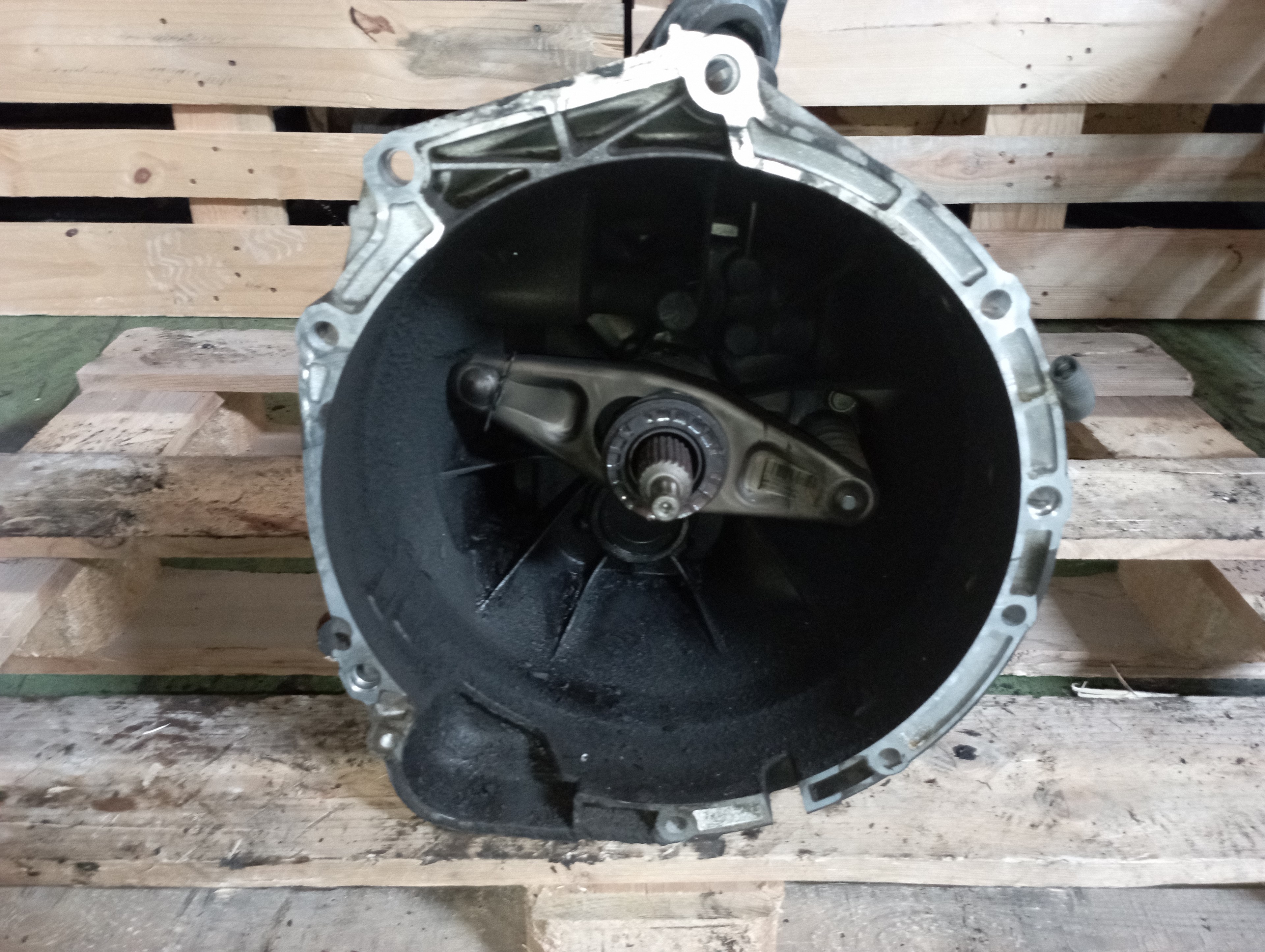 BMW 1 Series E81/E82/E87/E88 (2004-2013) Gearbox CBB 18532033