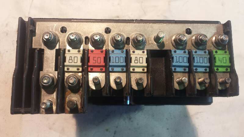 VOLKSWAGEN Passat Variant 1 generation (2010-2024) Fuse Box 3C0937125 25244467