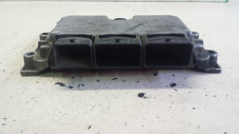 FORD R50 (2001-2006) Motorkontrollenhet ECU 0281001839 25599412