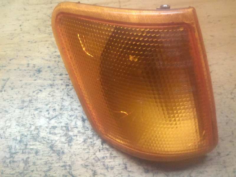 FORD Fiesta 3 generation (1989-1996) Front Right Fender Turn Signal 961466 25602265