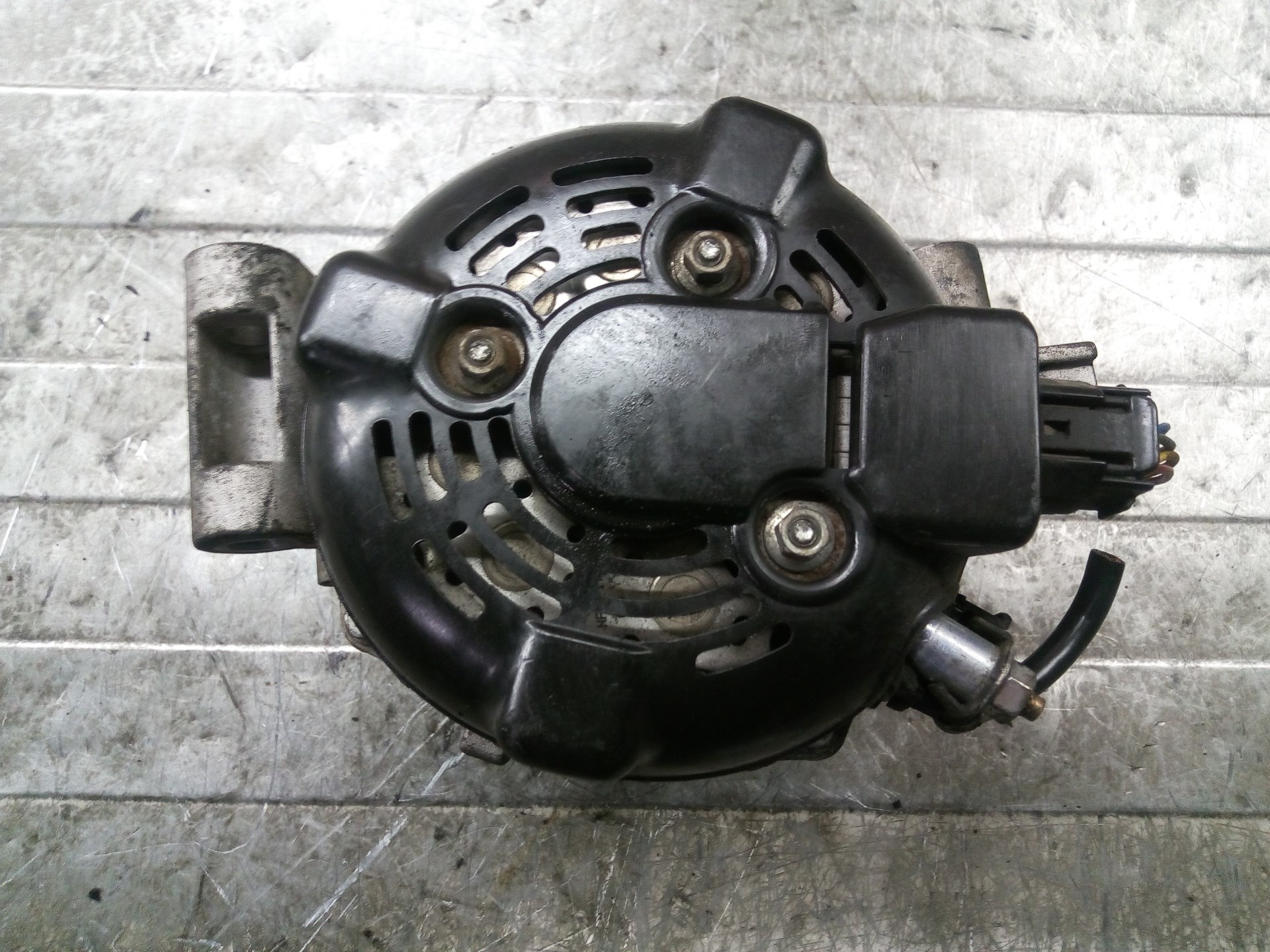 TOYOTA Avensis T27 1 generation (1997-2004) Alternator ERA02947 25603276