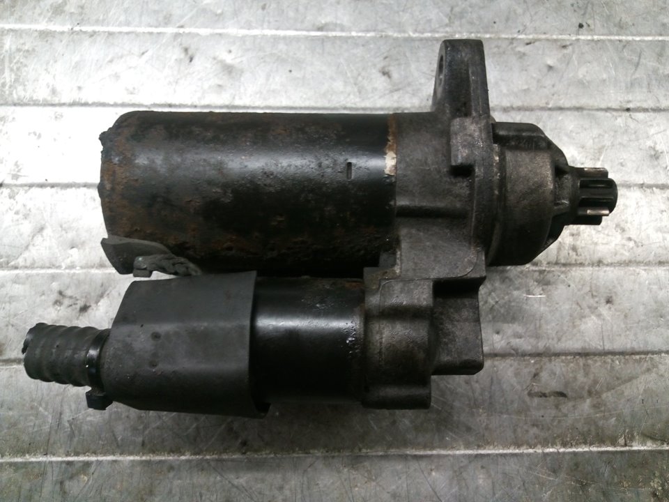 VOLKSWAGEN 1 generation (2001-2008) Starter Motor 1005831320 25604202