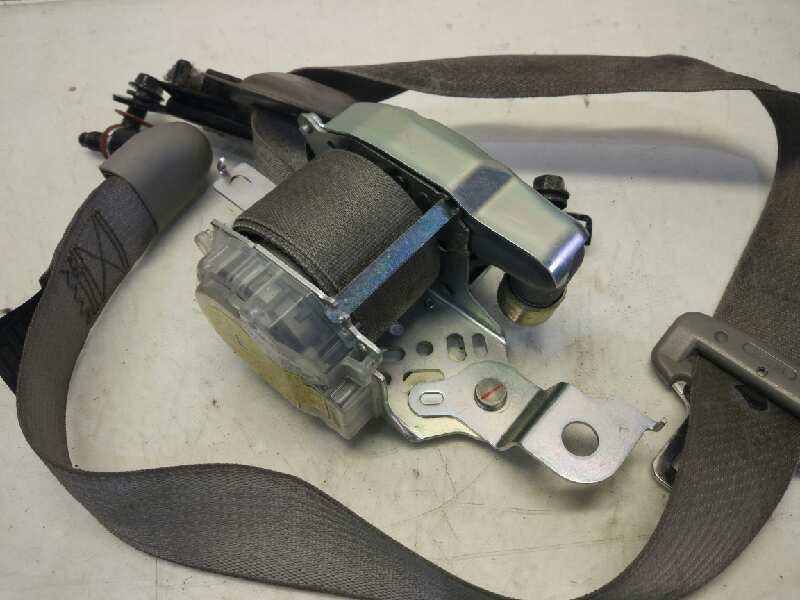 KIA Carens 2 generation (2002-2006) Ceinture de sécurité avant droite 25600770