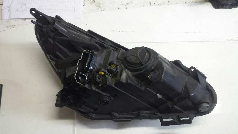 RENAULT R50 (2001-2006) Front Left Headlight 25599778