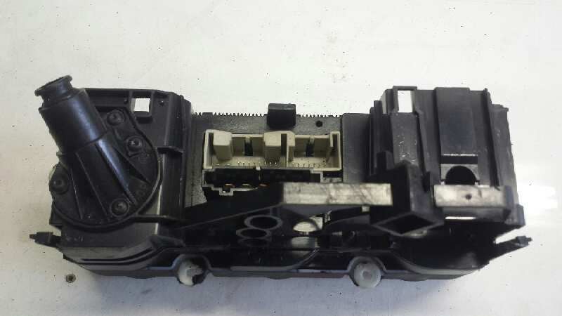 VOLKSWAGEN Golf Plus 2 generation (2009-2014) Climate  Control Unit 25599812