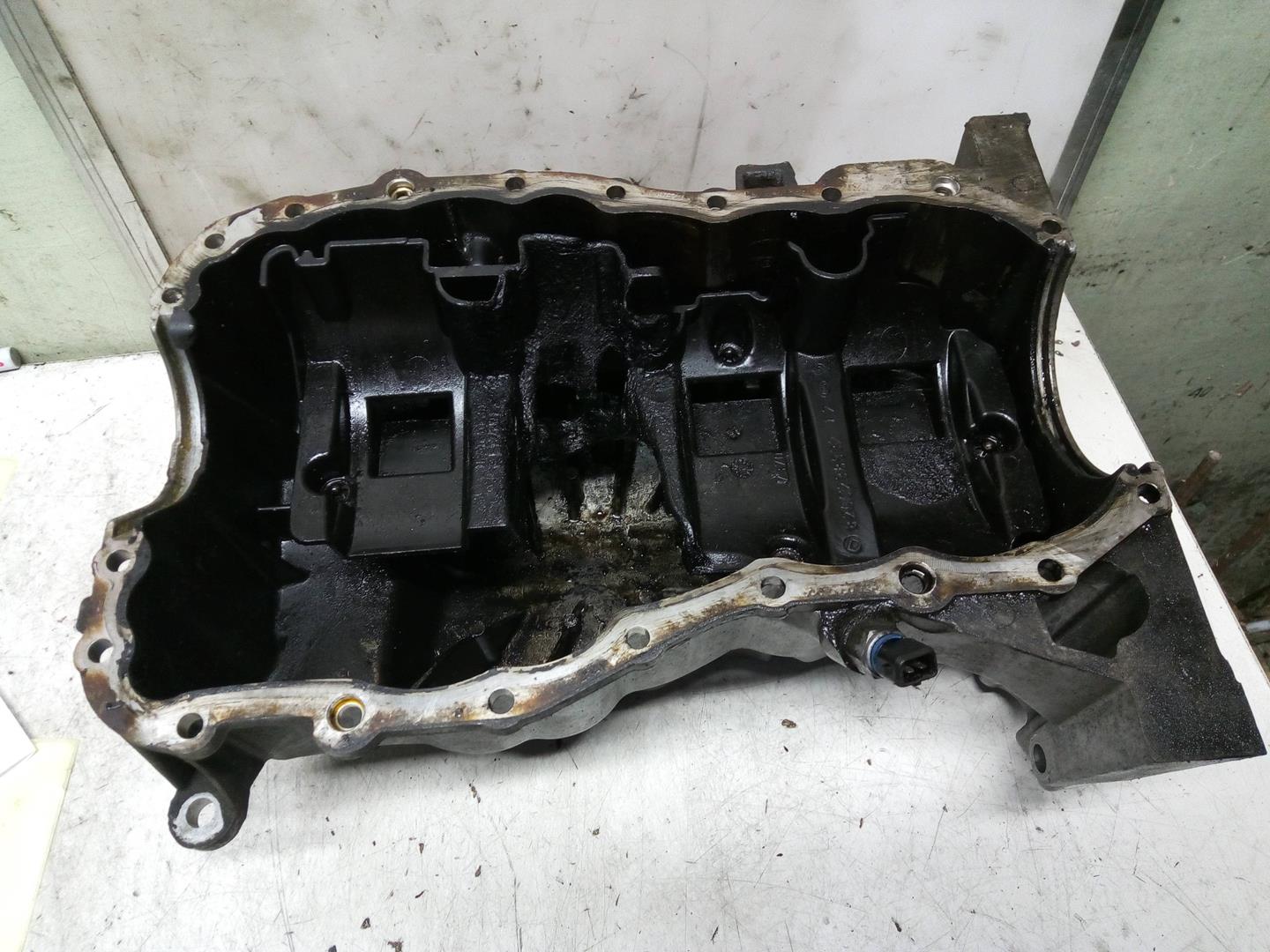 NISSAN Qashqai 1 generation (2007-2014) Forgattyúsház 8200318813 18532829