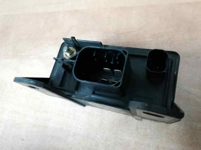 MAZDA Premacy CP (1999-2005) Relays 0255452832 25601385