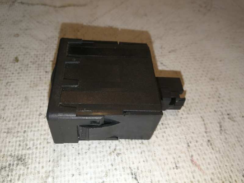 FIAT 1 generation (2002-2011) Headlight Switch Control Unit 96384422XT 25601945