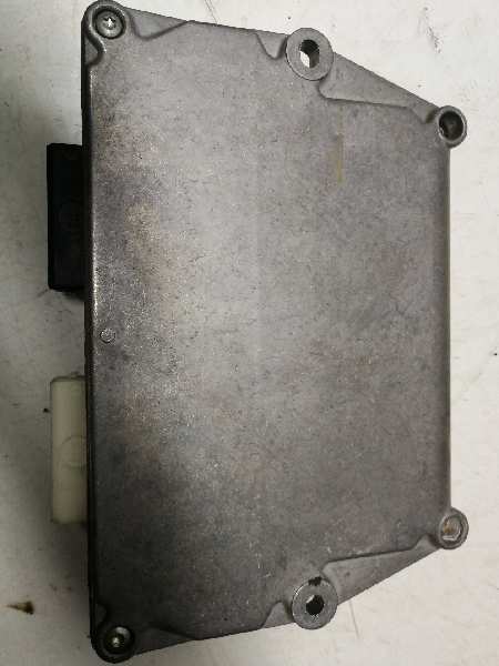 CHEVROLET 6Y (1999-2007) Motorkontrollenhet ECU 73813002 25600668