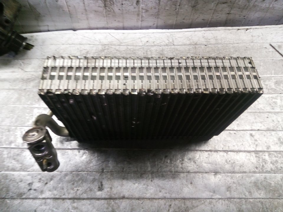 TOYOTA 1 generation (2010-2024) Gaisa kondensācijas radiators A2118300962 25604191