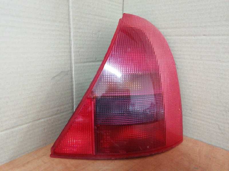 RENAULT Clio 1 generation (1990-1998) Rear Right Taillight Lamp 25601352