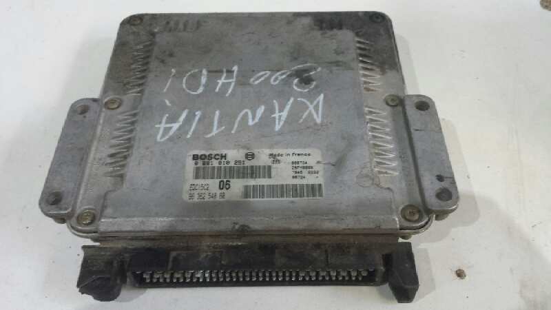 PEUGEOT 308 T7 (2007-2015) Motorkontrolenhed ECU 0281010251 25600324