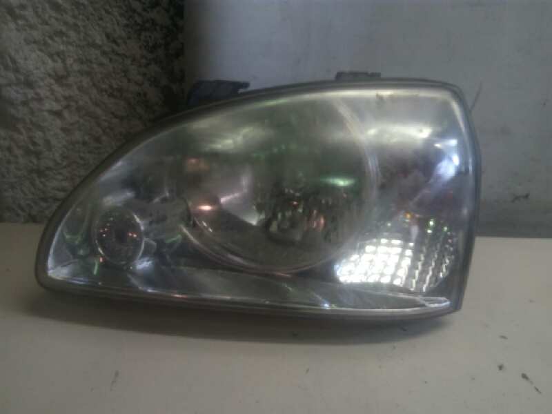 KIA Carnival UP/GQ (1999-2006) Front Left Headlight 25599921