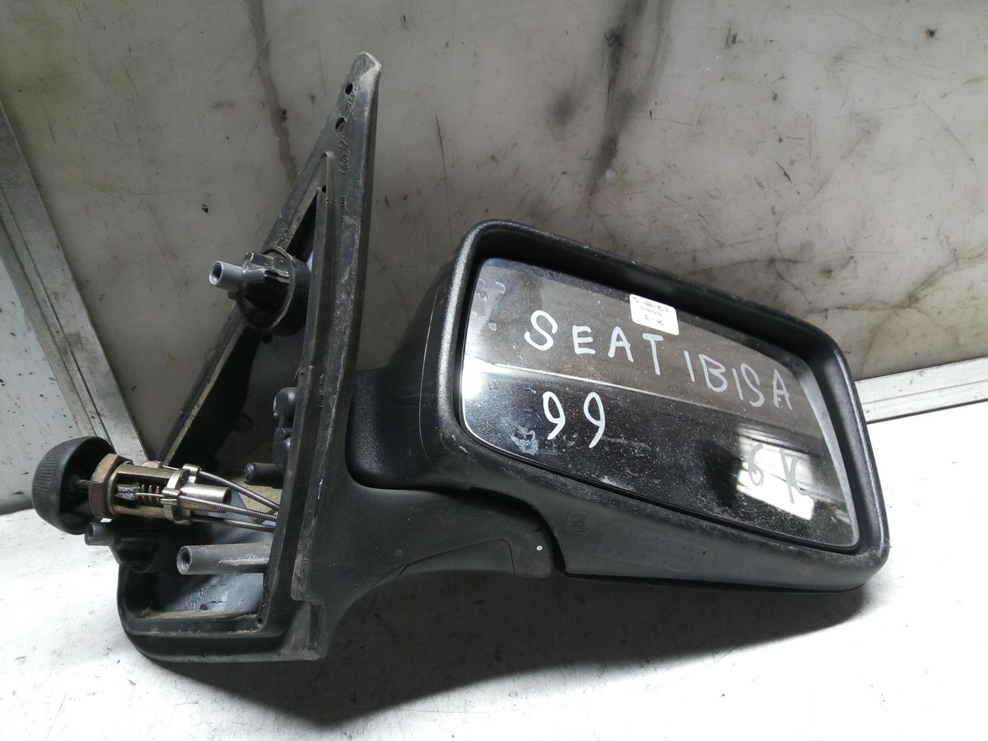 SEAT Cordoba 1 generation (1993-2003) Priekinių kairių durų veidrodis E10217430, E10217431 18559154