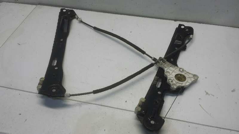 BMW 1 Series E81/E82/E87/E88 (2004-2013) Front Left Door Window Regulator 7138645E 25600802