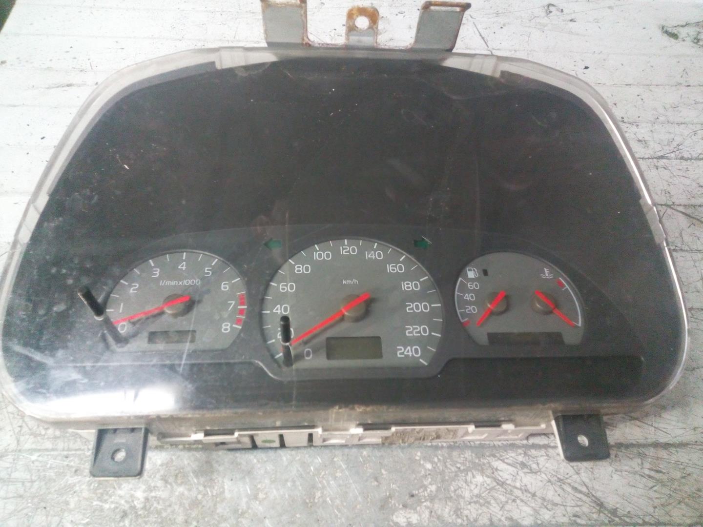 VOLVO S40 1 generation (1996-2004) Speedometer 30819871004, 3082239204 25248141