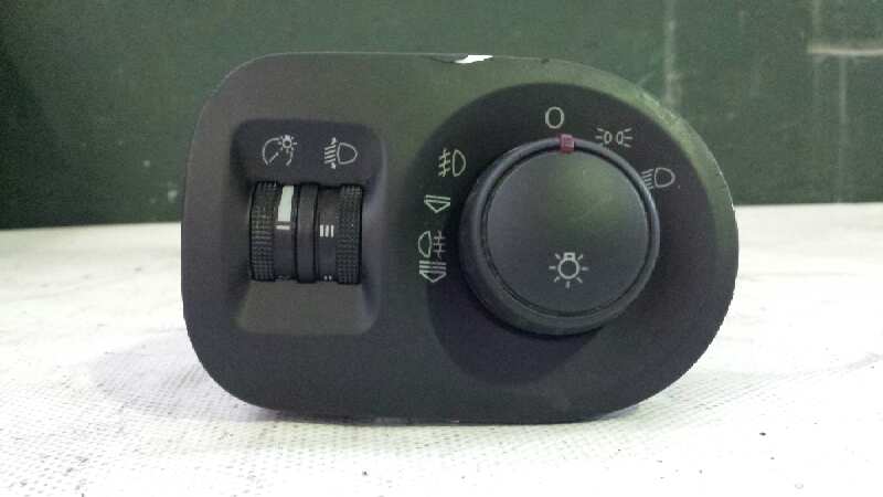 SEAT Altea 1 generation (2004-2013) Headlight Switch Control Unit 5P0919094A 25594353