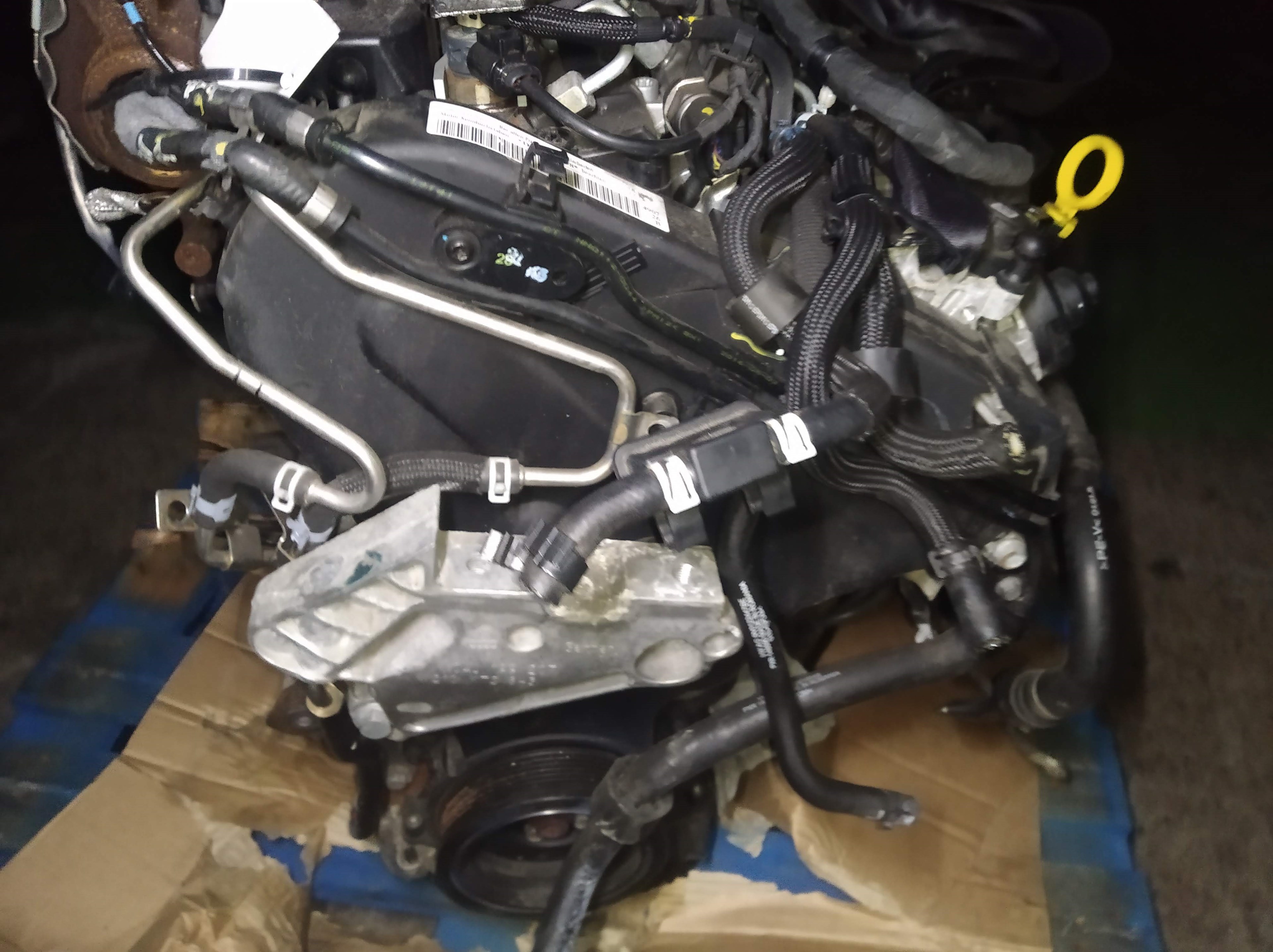 AUDI Q3 8U (2011-2020) Engine DFU 25606655