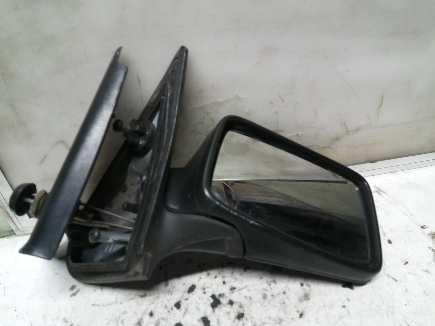 SEAT Cordoba 1 generation (1993-2003) Priekinių dešinių durų veidrodis E10217430, E10217431 18545150