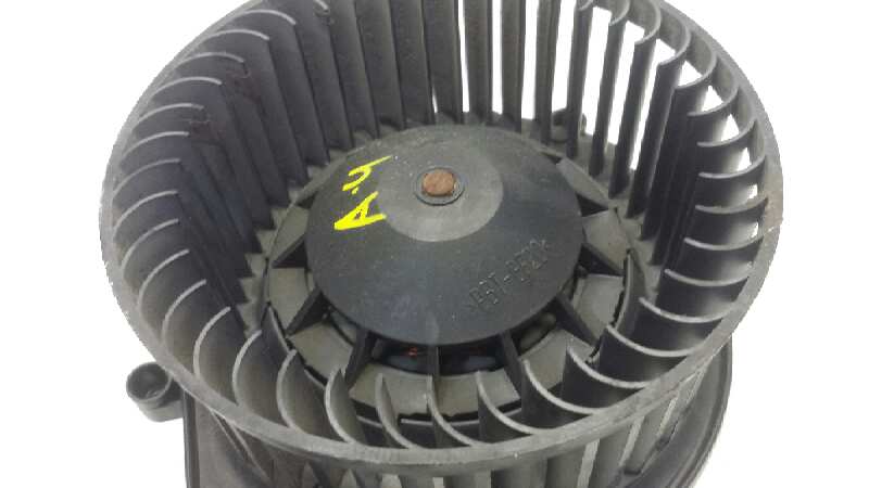 AUDI A4 B6/8E (2000-2005) Нагревательный вентиляторный моторчик салона 8E1820021B 25600451