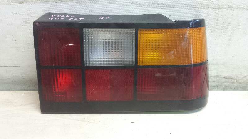 VOLVO 440 1 generation (1988-1996) Rear Right Taillight Lamp 25226534