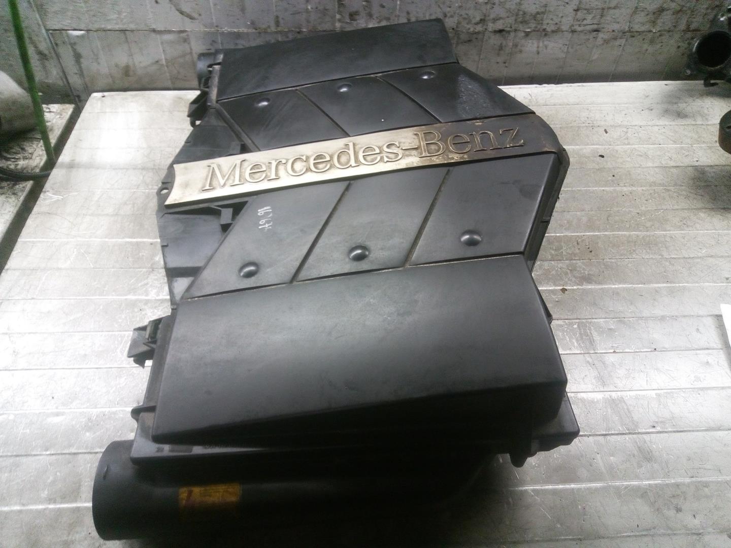 MERCEDES-BENZ CLK AMG GTR C297 (1997-1999) Variklio dekoratyvinė plastmasė (apsauga) A1120901101 24010736