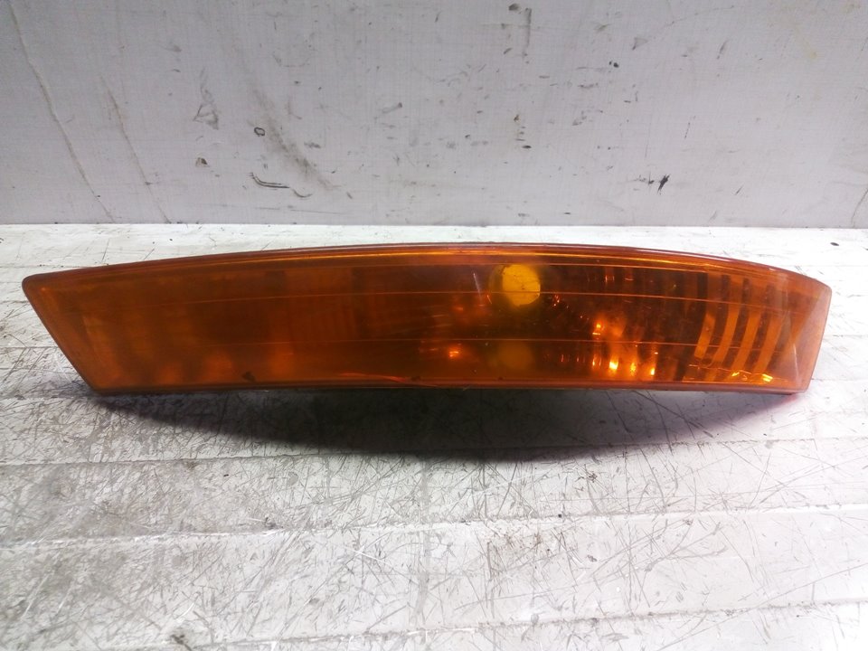 RENAULT Trafic 2 generation (2001-2015) Front Right Fender Turn Signal 8200007030, 91166121 18619553