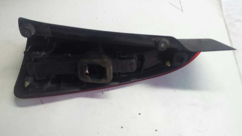 PEUGEOT 607 1 generation (2000-2008) Feu arrière gauche 8200027153 25599751