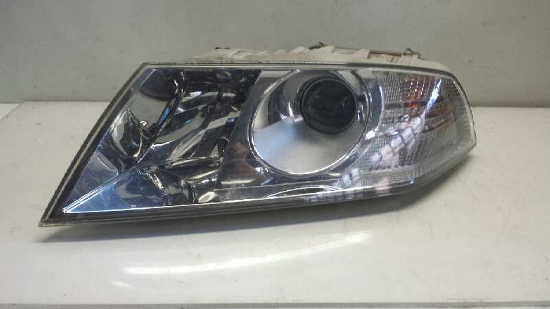 SKODA Fabia 6Y (1999-2007) Front Left Headlight 1Z2941015 25600406