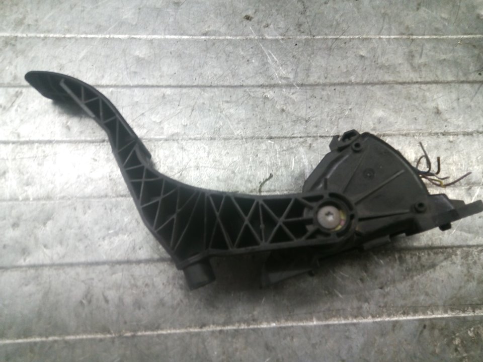 TOYOTA Camry XV40 (2006-2011) Throttle Pedal 1J1721503J 25604358