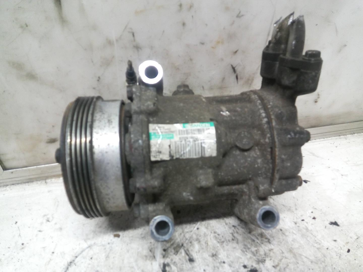 DACIA SANDERO (2008-present) Air Condition Pump 8200618853, SD6V12 24007924