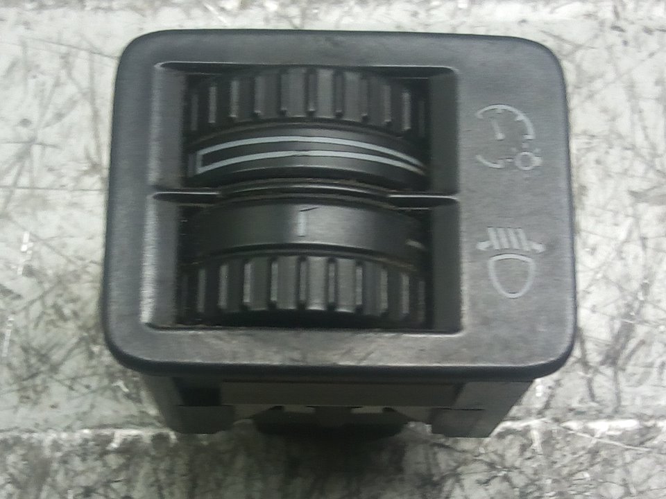VOLKSWAGEN Passat B6 (2005-2010) Headlight Switch Control Unit 3C0941333A 18618118
