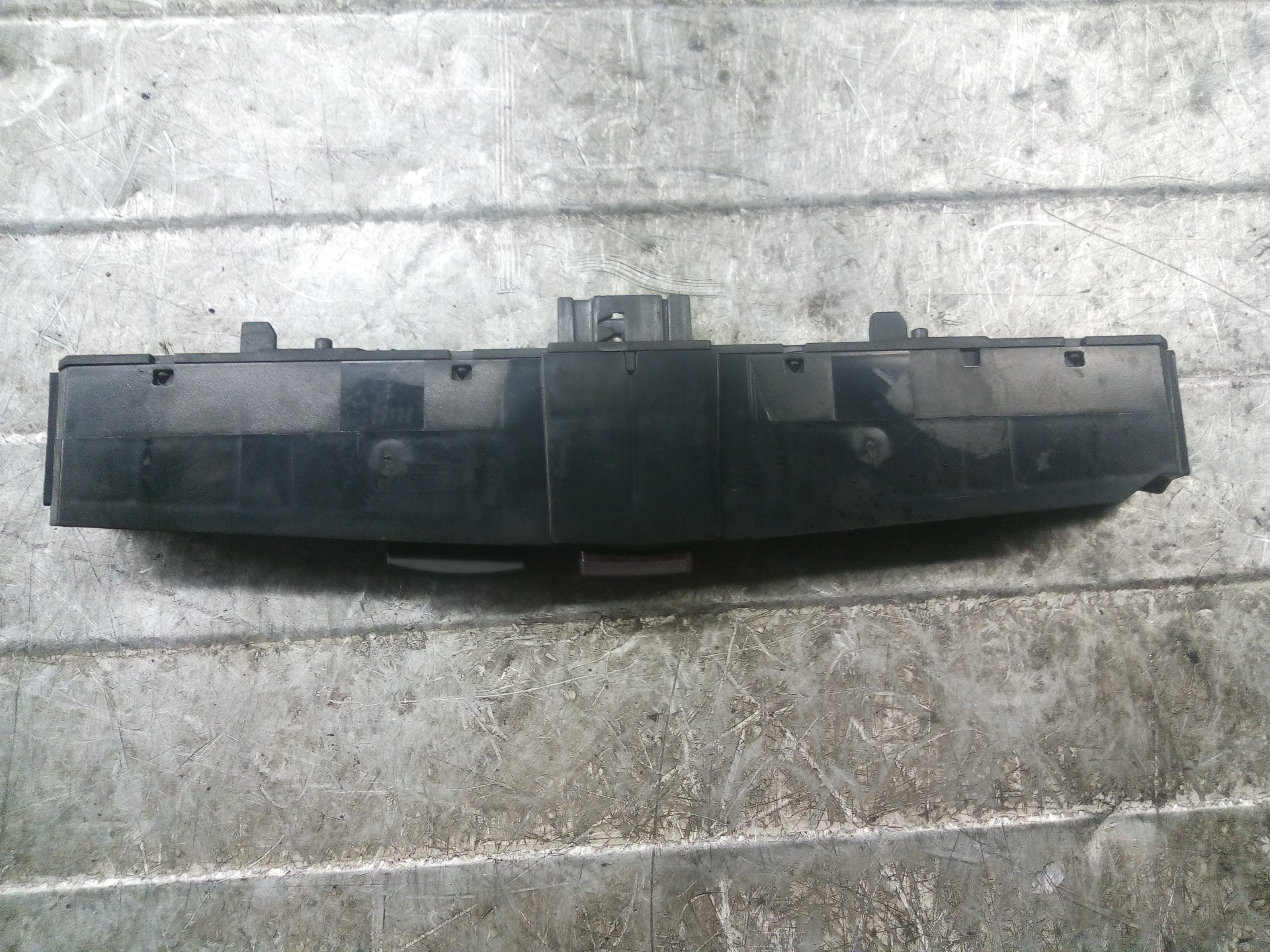 OPEL Astra J (2009-2020) Vészjelző gomb 13100105 25613309