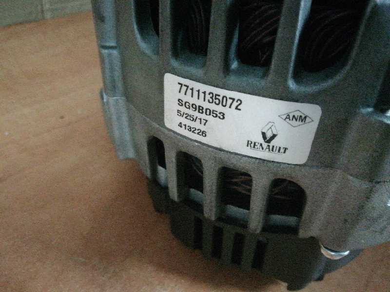 RENAULT Laguna 2 generation (2001-2007) Generator 7711135072 25601619