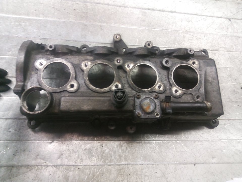 OPEL Astra H (2004-2014) Крышка клапана 97324506 25603986