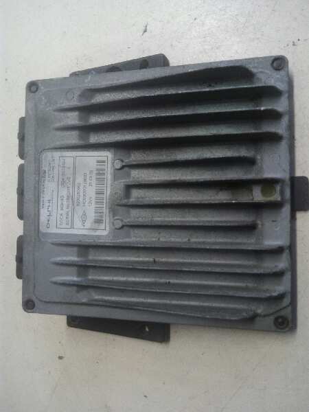 RENAULT Clio 1 generation (1990-1998) Motorstyrenhet ECU 8200250662 25598802