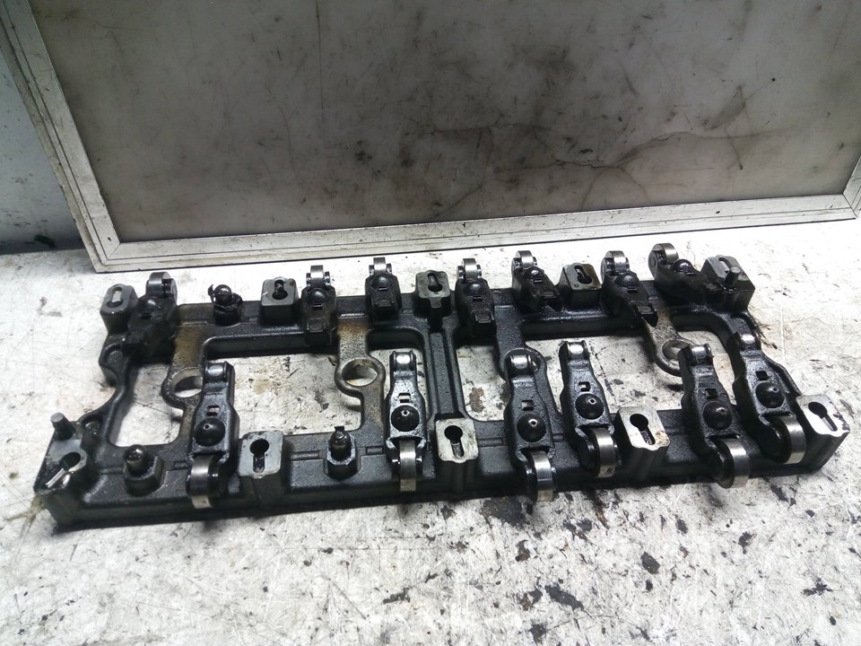 OPEL 1 generation (2006-2012) Valve Cover 6C1Q6K551BA 25603762