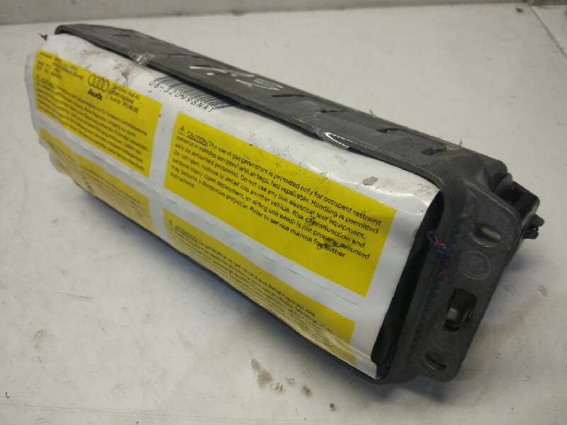 AUDI A3 8P (2003-2013) Other part 8P0880202 25600875